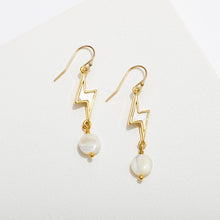 Load image into Gallery viewer, Larissa Loden Janet Earrings